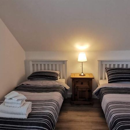 Ocean Valley View Apartment Killybegs Eksteriør billede