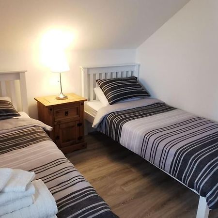 Ocean Valley View Apartment Killybegs Eksteriør billede